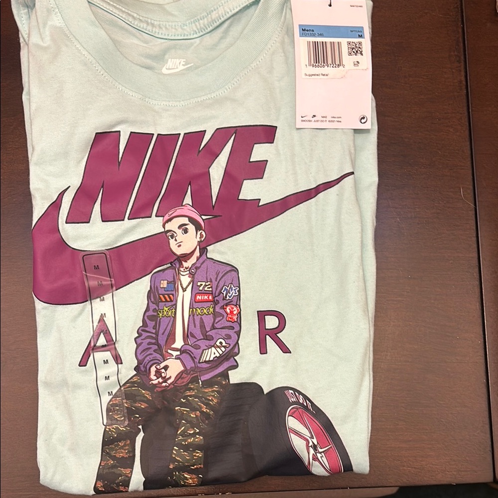 Nike Graphic Tee - Light Blue
